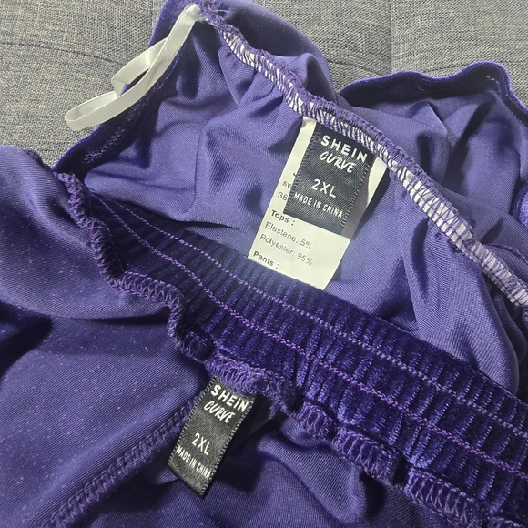SHEIN Plus Size 2XL Tube Top And Track Short 2-Piece Set Soft Velvety Purple - Picture 8 of 9